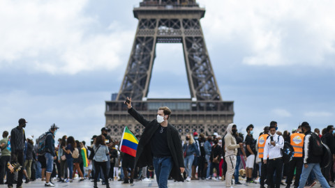Γαλλία: Δωρεάν τεστ κορωνοϊού σε πέντε σημεία στο Παρίσι