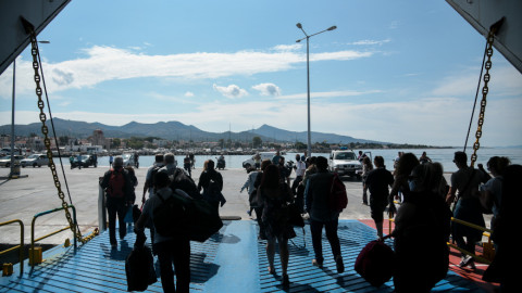 Πλακιωτάκης: Επιβεβλημένη λόγω τουρισμού η αύξηση της πληρότητας στα πλοία