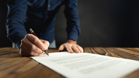 Νέο πλαίσιο για τις εγγυητικές επιστολές των εξορυκτικών επιχειρήσεων 