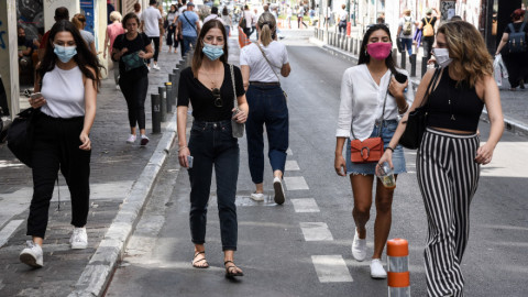 Τέσσερα νέα μέτρα που επεξεργάζονται οι ειδικοί για την Αττική