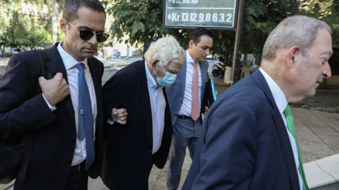 Folli Follie: Σε κατ΄οίκον περιορισμό οι Δημήτρης και Καίτη Κουτσολιούτσου - Στη φυλακή ο Τζώρτζης Κουτσολιούτσος