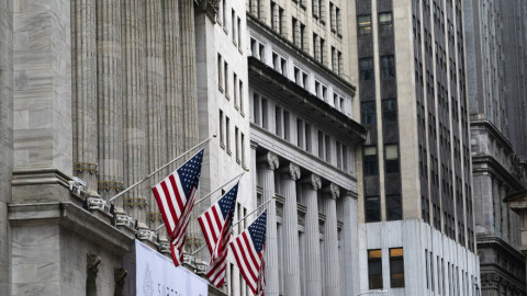 Νέο ρεκόρ για τον Dow - Διόρθωση για τον Nasdaq