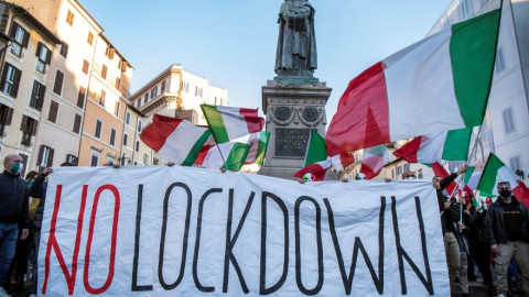 Ιταλία: Νέα μέτρα ανακοινώνει ο Κόντε τη Δευτέρα