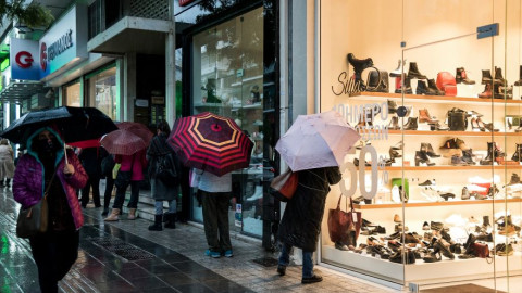 Ανοιχτά σήμερα τα καταστήματα και τα σούπερ μάρκετ