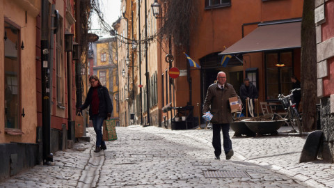 H Σουηδία σχεδιάζει να κόψει την είσοδο ταξιδιωτιών από τη Νορβηγία, λόγω της μετάλλαξης