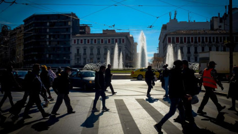 Νέα μέτρα στήριξης αλλά όχι και τελευταία