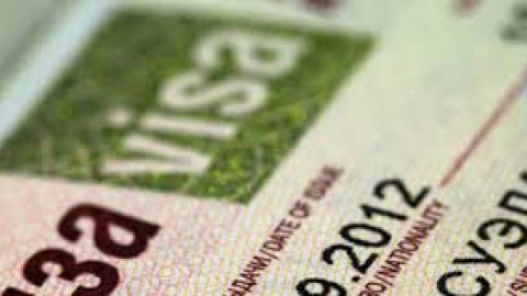 Αποκλειστικά με ψηφιακό τρόπο οι αιτήσεις για άδειες διαμονής για εξαιρετικούς λόγους από 15 Απριλίου