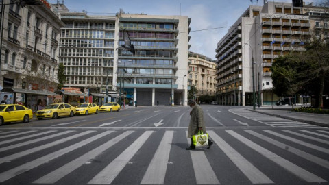 Απολογισμός του ΥΠΟΙΚ: Μέτρα 27 δισ. στον ένα χρόνο της πανδημίας