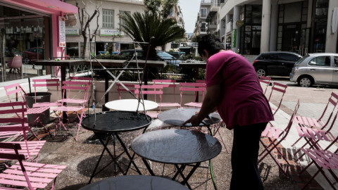 Προετοιμασίες για το άνοιγμα της εστίασης