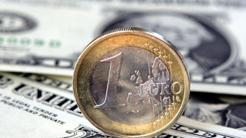 Δολάριο και Ευρώ