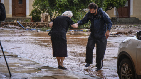 Μάνδρα