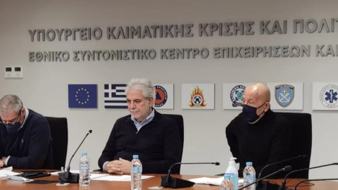 Στυλιανίδης: Παρατεινεται η αργία και για αύριο Τετάρτη σε Αττική, Δωδεκάνησα, Κυκλάδες και Κρήτη 