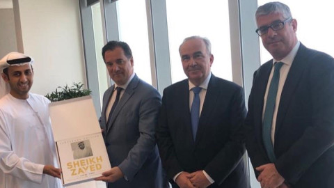Με εκπροσώπους των 5 μεγαλύτερων επενδυτικών Ταμείων των ΗΑΕ συναντήθηκε ο Άδωνις Γεωργιάδης