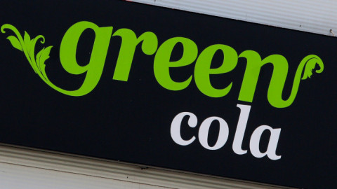 Green Cola-Φωτογραφία Intime News