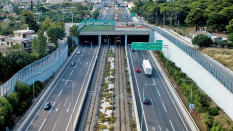 Ταχιάος: Στα 2,5 ευρώ μειώθηκε το κόστος διέλευσης στη Νέα Αττική Οδό για τα ΙΧ