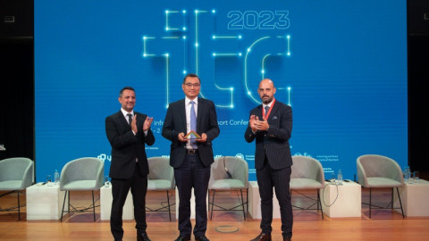 O ΟΛΠ βραβεύτηκε ως «Εταιρεία των Μεταφορών – Έτος 2022»