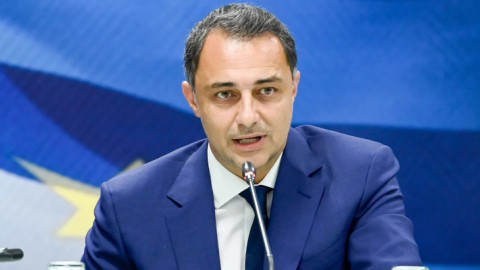 Σενετάκης: Η ευρωπαϊκή βιομηχανία να χρησιμοποιεί, αλλά και να παράγει πράσινες τεχνολογίες