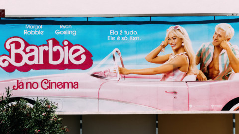 Η Barbie κατακτά και τους αιθέρες - Ο «χορός» των 500 εκατ. δολαρίων των αεροπορικών εταιρειών