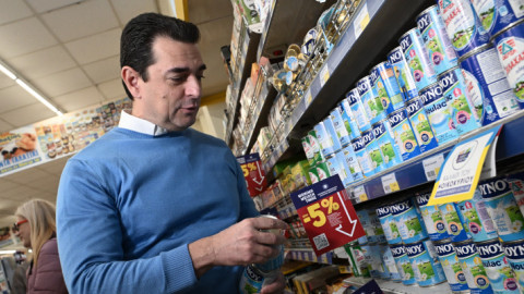 Σκρέκας: Τα μέτρα της κυβέρνησης για την ακρίβεια αποδίδουν σταδιακά