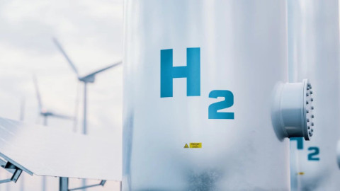 Hellenic Hydrogen: Το 2027 σε λειτουργία η μονάδα πράσινου υδρογόνου