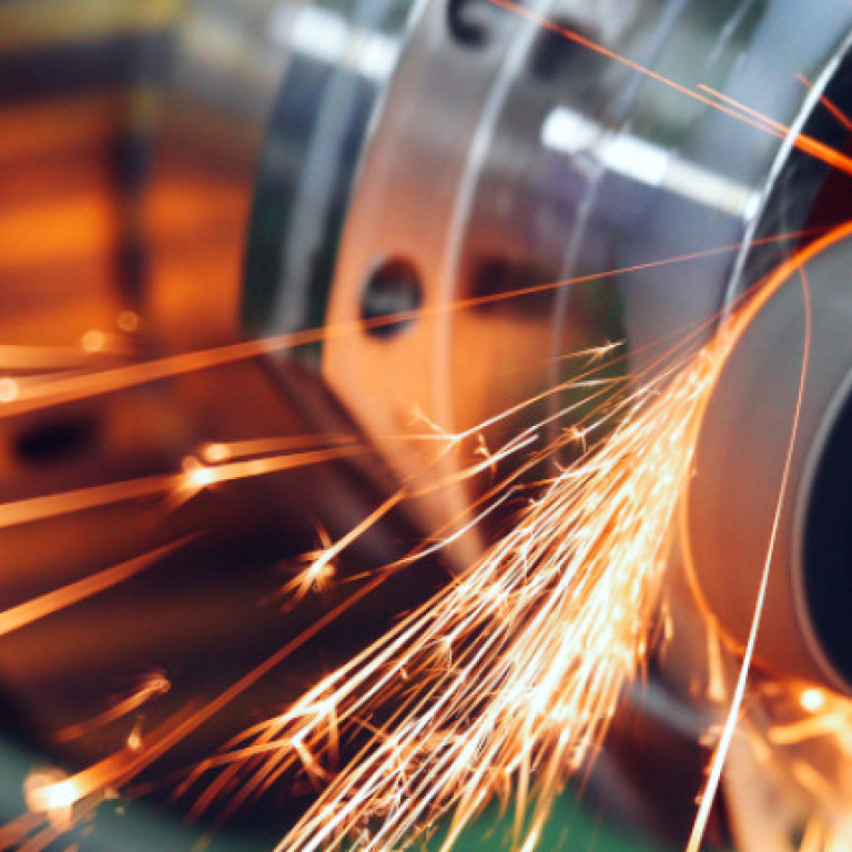 Βιομηχανία μετάλλου/ Φωτογραφία: Shutterstocκ