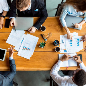 Επιχειρήσεις