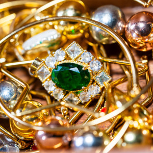 Πολυτελή κοσμήματα 