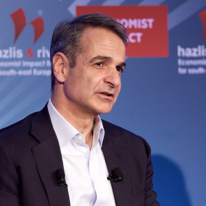 O Kυριάκος Μητσοτάκης στο συνέδριο του The Economist και του Powergame.gr