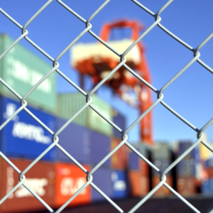 Αβεβαιότητα και υψηλά κόστη για τις μεταφορές εμπορευμάτων φέρνει η σύρραξη στον Περσικό Κόλπο 