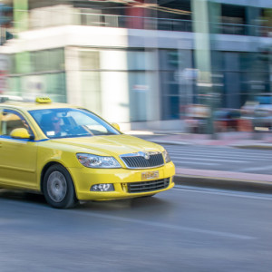 Ενα ταξί στην Αθήνα