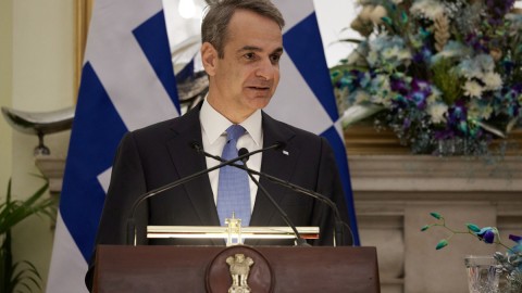 Κυριάκος Μητσοτάκης, Ινδία