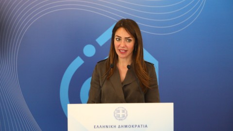 Δόμνα Μιχαηλίδου, υπουργός Εργασίας