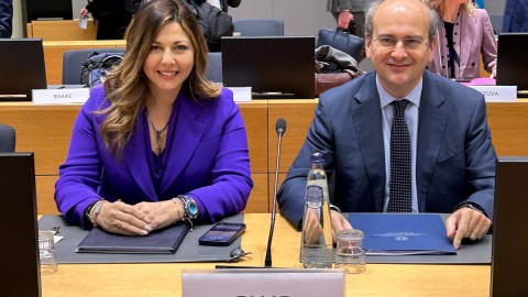 Η Σοφία Ζαχαράκη και ο Κωστής Χατζηδάκης στις Βρυξέλλες