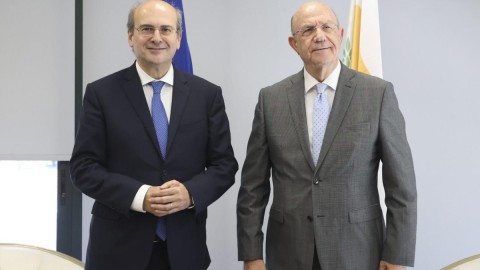 Χατζηδάκης-Κεραυνός