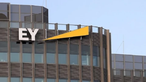 Ey
