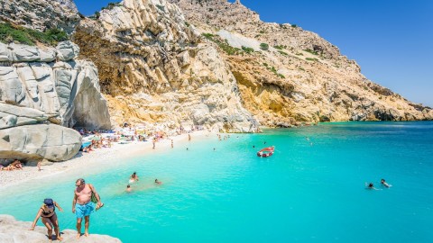 Παραλία Σεϋχέλλες, Ικαρία