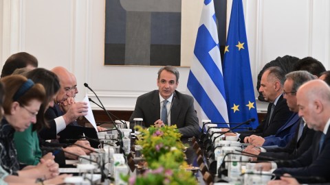 Συνεδρίαση του υπουργικού συμβουλίου με τη νέα του σύνθεση
