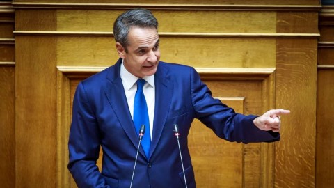 Ο πρωθυπουργός στη Βουλή