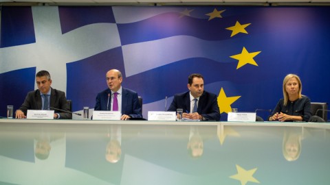 Η ηγεσία του υπουργείο Εθνικής Οικονομίας και Οικονομικών στη σημερινή εκδήλωση