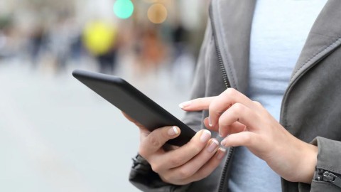SMS © Shutterstock