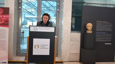 Η υπουργός Πολιτισμού Λίνα Μενδώνη