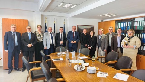 Ευρεία σύσκεψη εργασίας στα γραφεία του ΕΛΓΟ-ΔΗΜΗΤΡΑ υπό την προεδρία του Υπουργού Αγροτικής Ανάπτυξης και Τροφίμων