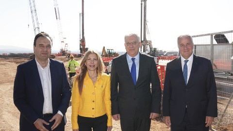 Υπουργός Ψηφιακής Διακυβέρνησης, κ. Δημήτρης Παπαστεργίου, Γενική Διευθύντρια της Microsoft Ελλάδας, Κύπρου & Μάλτας, κα Γιάννα Ανδρονοπούλου, Υπουργός Ανάπτυξης, κ. Τάκης Θεοδωρικάκος, Υπουργός Επικρατείας, κ. Μάκης Βορίδης