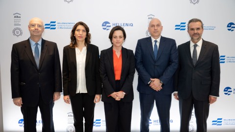 Η Διοικούσα Επιτροπή του Κέντρου Αριστείας