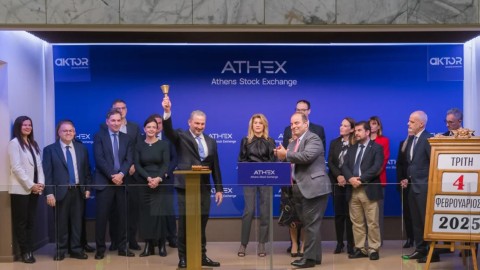 Πρόεδρος και Διευθύνων Σύμβουλος του Ομίλου AKTOR, Αλέξανδρος Εξάρχου χτύπησε το παραδοσιακό καμπανάκι