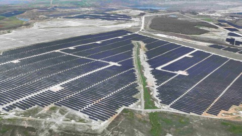 Νέο φωτοβολταϊκό 567 μεγαβάτ στην Κεντρική Μακεδονία από RWE και ΔΕΗ