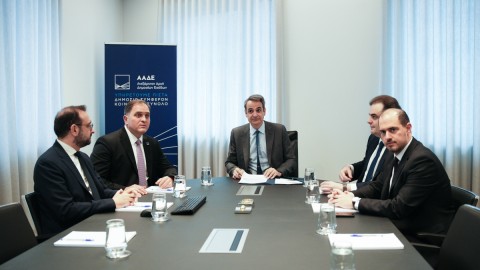 Ο Κυριάκος Μητσοτάκης στην ΑΑΔΕ