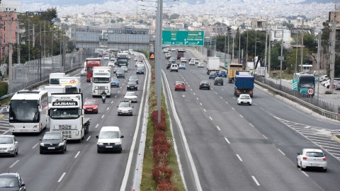 ΟΔΙΚΗ ΚΙΝΗΣΗ ΣΤΗ ΛΕΩΦΟΡΟ ΚΗΦΙΣΟΥ ΣΤΟ ΚΟΜΒΟ ΜΕΤΑΜΟΡΦΩΣΗΣ