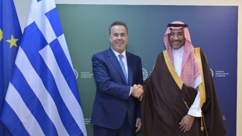 Διμερής Συνάντηση Υπουργού Περιβάλλοντος και Ενέργειας, κ. Σταύρου Παπασταύρου και H.E. Mr. Bandar bin Ibrahim Al-Khorayef, Υπουργού Βιομηχανίας και Ορυκτών Πόρων του Βασιλείου της Σαουδικής Αραβίας