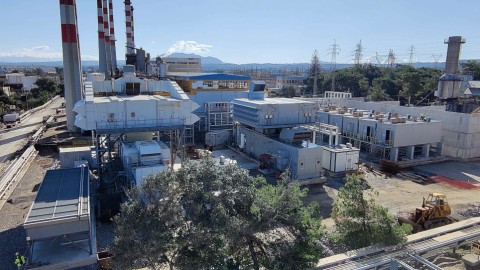 Όμιλος ΔΕΗ: Με έξι νέες αεριοστροβιλικές μονάδες εκσυγχρονίζονται οι σταθμοί σε Ρόδο, Κρήτη και Χίο